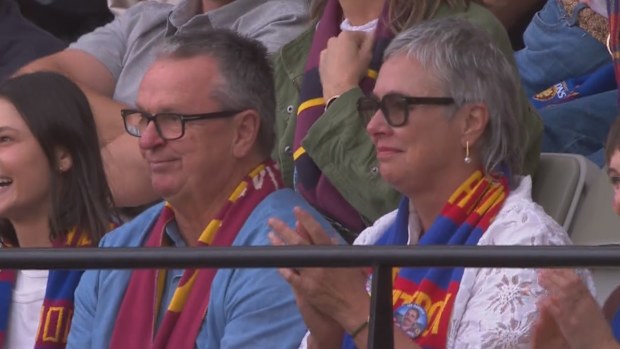 Anthony and Edna Daniher sit in the stands. 2024 AFL Grand Final