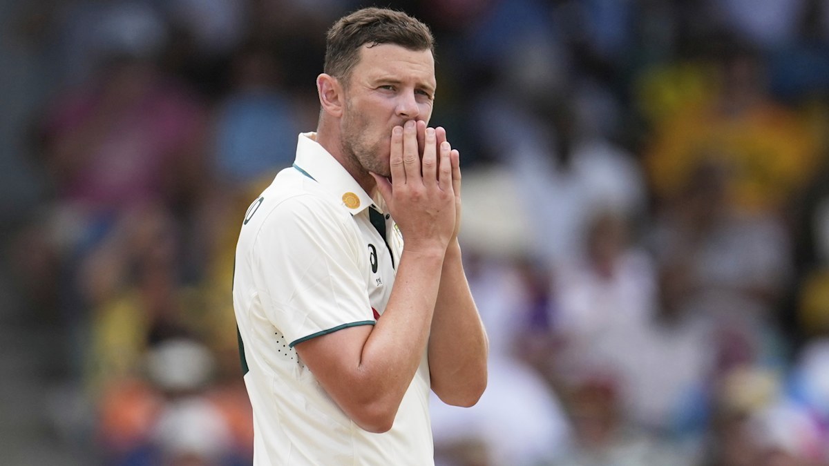 Australia dealt heavy Hazlewood blow mid-Ashes