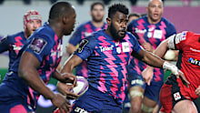 Raisuqe playing for Stade Francais.