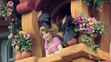 Rapunzel animatronic disneysea tokyo crows