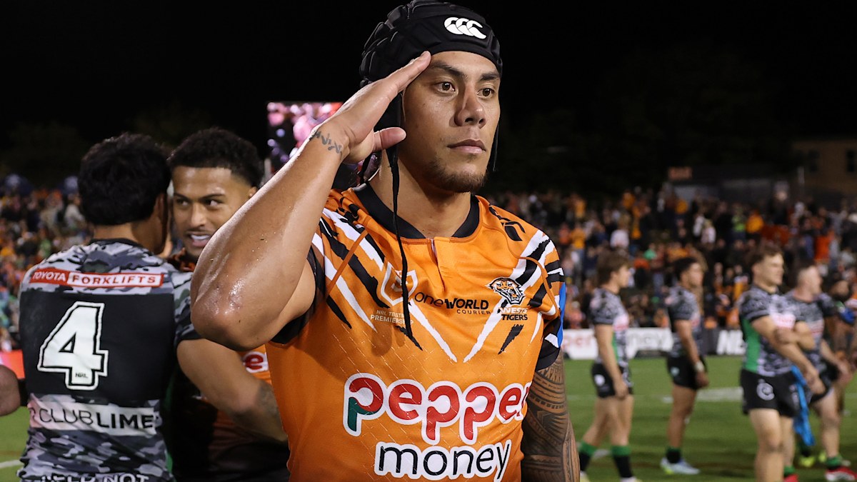Jarome Luai’s Shock Exit from Wests Tigers to Join PNG Chiefs in NRL Shift