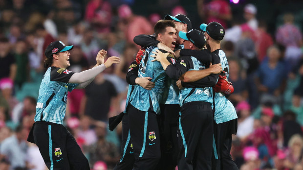 Brisbane Heat players celebrate victory during the BBL Final match between Sydney Sixers and Brisbane Heat at Sydney Cricket Ground, on January 24, 2024, in Sydney, Australia. (Photo by Matt King/Getty Images)
