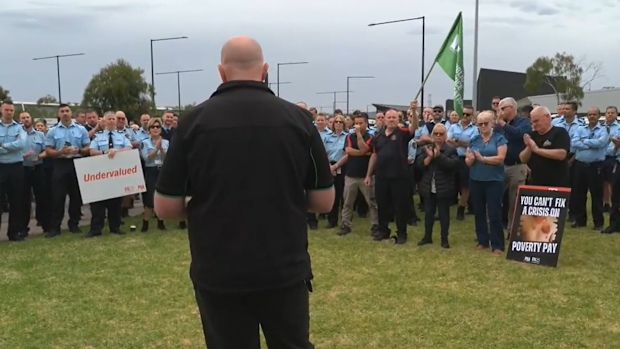 South Australian home detention monitoring officers on strike.