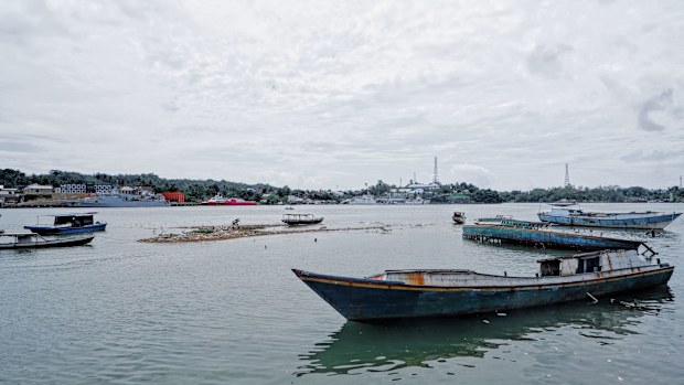 An overloaded ferry capsized off Indonesia's Sulawesi island, killing at least 15 people and leaving 19 others missing, rescuers said on Monday.