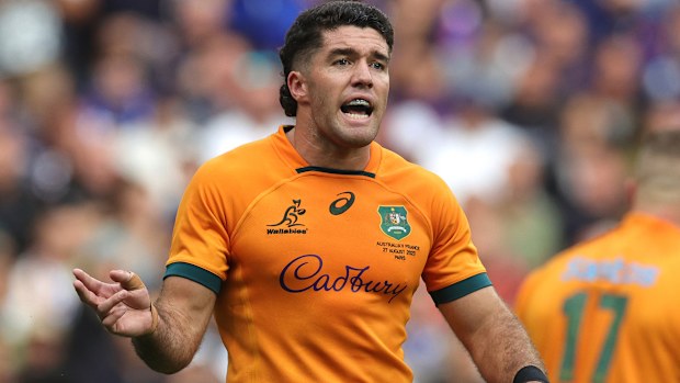 Rugby news 2025 | Ben Donaldson, Carlo Tizzano re-sign until the end of ...