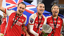 Caitlin Foord, Steph Catley,  and Kyra Cooney-Cross.
