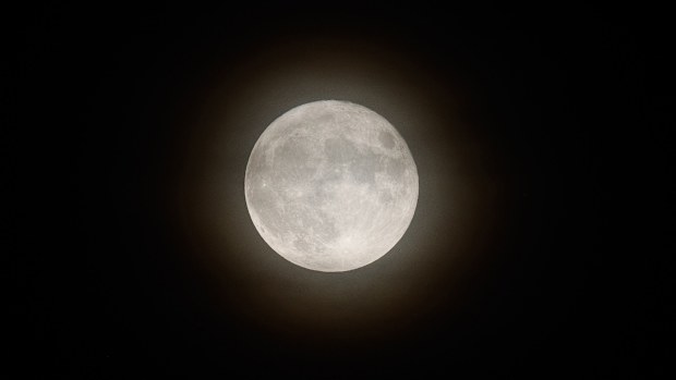 July's 'buck moon' is one of four supermoons to rise in 2023. The full moon will appear to be about 7 per ceny larger, according to The Old Farmer's Almanac.