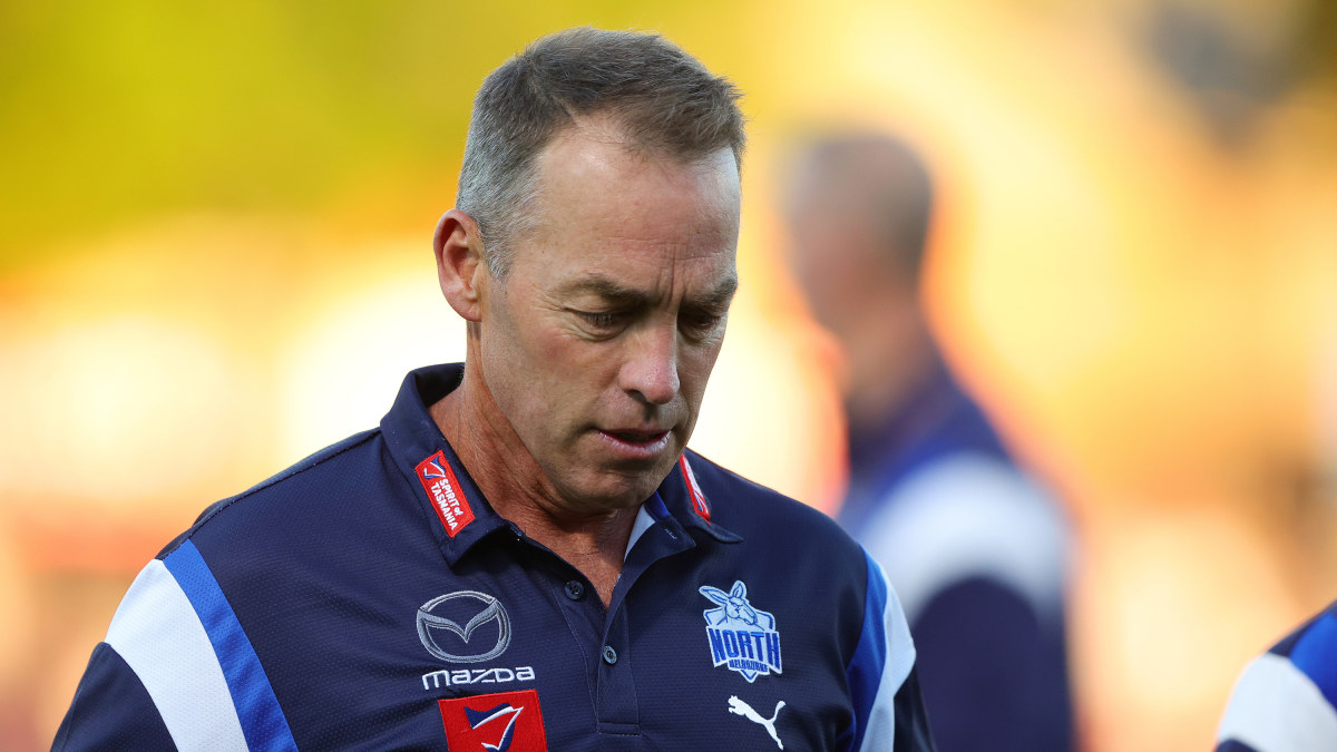 Alastair Clarkson de North Melbourne: suspension por comentarios homofóbicos y lenguaje soez