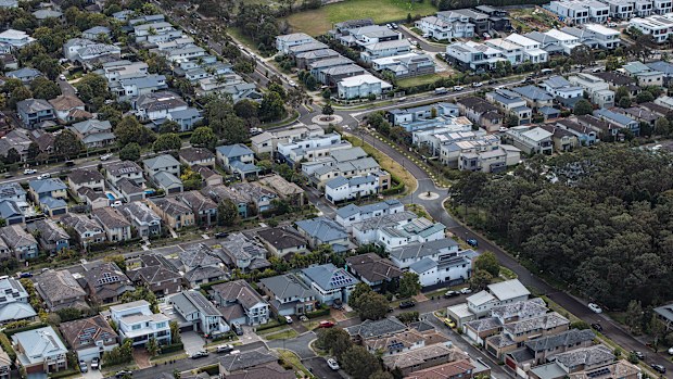 housing in Warriewood , Sydney's Northern Beaches 