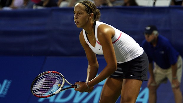 Madison Keys, 14, playing for the Philadelphia Freedoms against the Boston Lobsters in 2009.