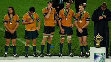 World Cup medal thrown into the drink