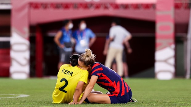 Sam Kerr, Kristie Mewis