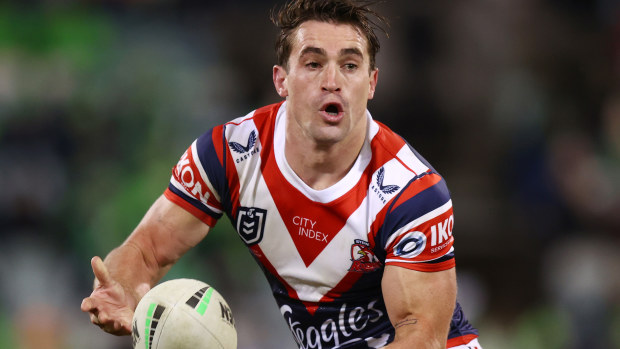 CANBERRA, AUSTRALIA - JUNE 05: Connor Watson of the Roosters in action during the round 13 NRL match between the Canberra Raiders and the Sydney Roosters at GIO Stadium, on June 05, 2022, in Canberra, Australia. (Photo by Mark Nolan/Getty Images)