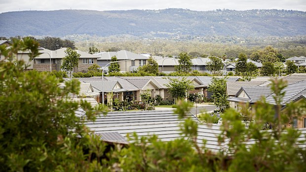 AFR                                                      Generic,  new housing, solar, construction, residential, Taken in North Richmond.                             20th December 2022                      Photo: Natalie Boog