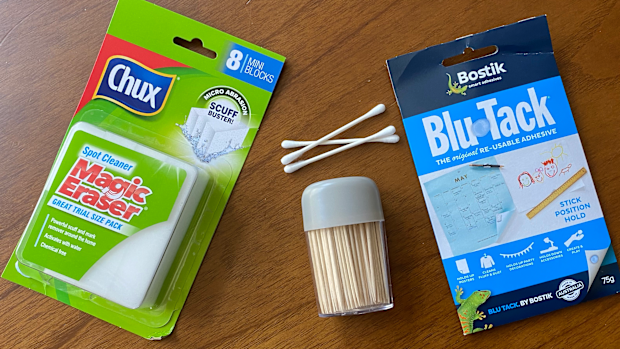 Unexpected household tools used to clean your Earpods. 