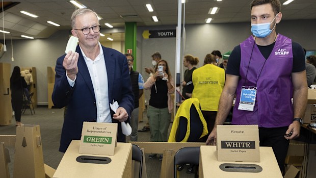 Anthony Albanese casts his vote in the 2022 election.