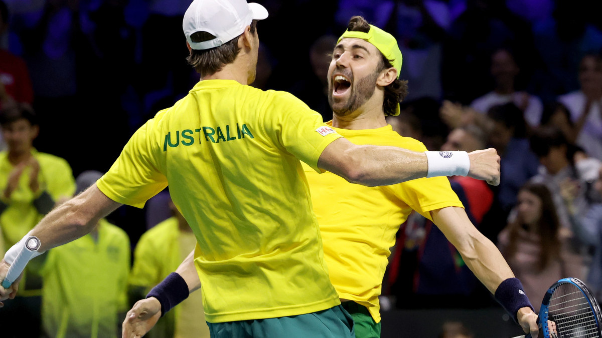 Bizarre US gamble backfires as Aussies storm to Davis Cup win