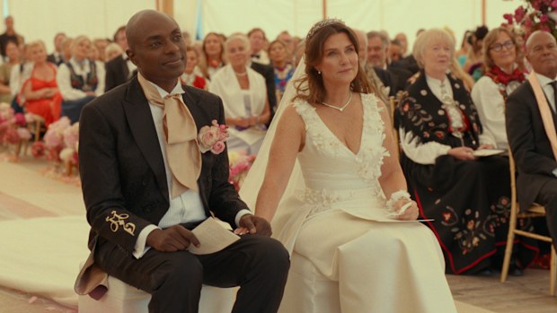 Rebel Royals. (L to R) Shaman Durek Verrett and Märtha Louise in Rebel Royals.. Cr. Courtesy of Netflix © 2025