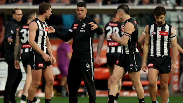 Scott Pendlebury, sakatlandıktan sonra antrenör moduna geçti.