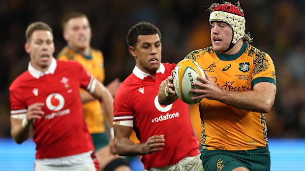 Fraser McReight of the Wallabies makes a break.