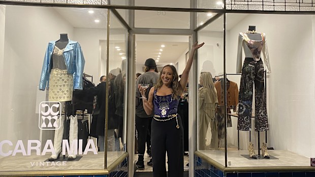 Cara Mia Vintage sources second hand designer items and sells them online, helping combat fast fashion practices. 