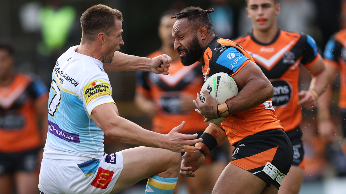 Noticias de la NRL 2024 | Resultado, destacados y video de Wests Tigers vs Gold Coast Titans; Financiamiento de Leichhardt Oval; Entrevista con Api Koroisau