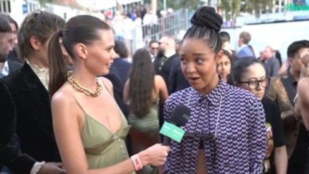 The Bold Type actress Aisha Dee scored last-minute invite to the ARIAs while sitting on a Sydney beach 