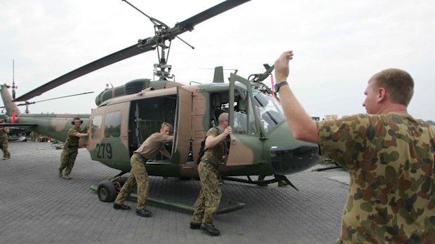 Australian army prepares to take off for a recon run to the tsunami-affected areas of Aceh, Indonesia.
