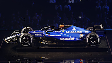 Williams, Alex Albon and Carlos Sainz
