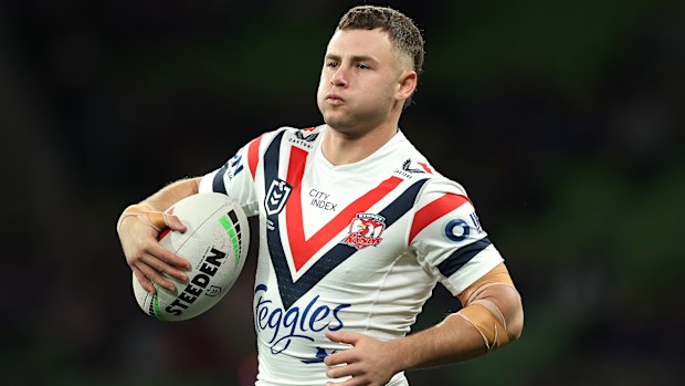 MELBOURNE, AUSTRALIA - SEPTEMBER 27:  Sandon Smith of the Roosterswarms up before the NRL Preliminary Final match between the Melbourne Storm and Sydney Roosters at AAMI Park on September 27, 2024 in Melbourne, Australia. (Photo by Cameron Spencer/Getty Images)