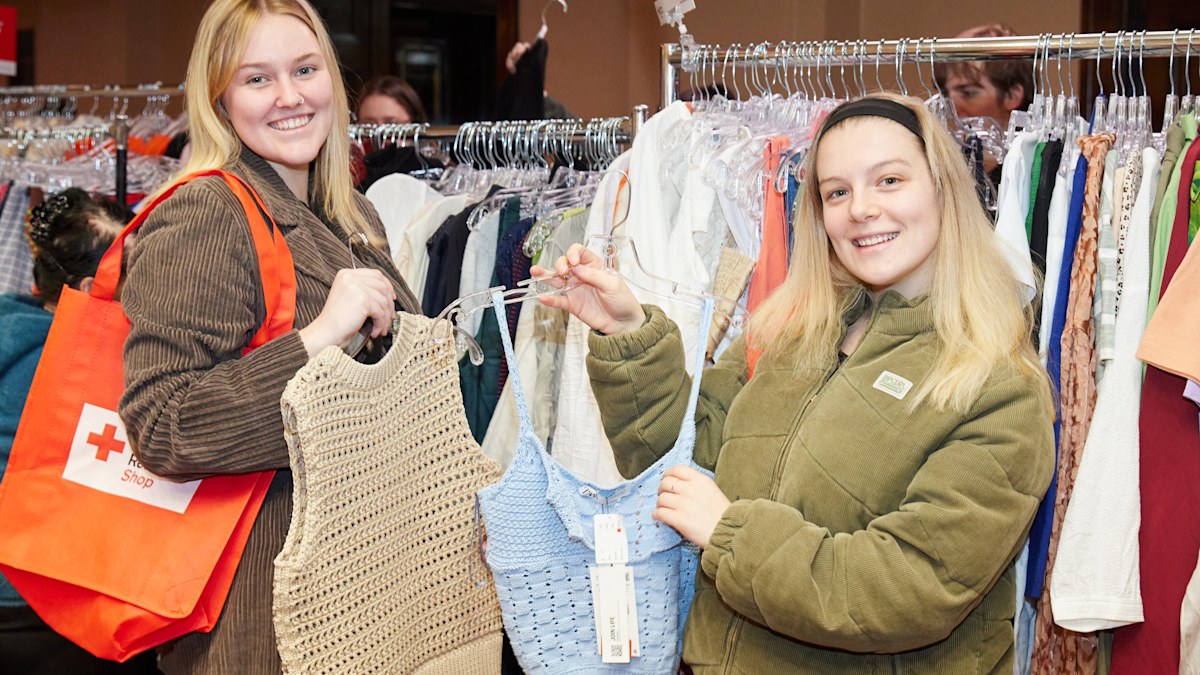 Op shops appeal for 'quality' donations amid glut of fast fashion ...