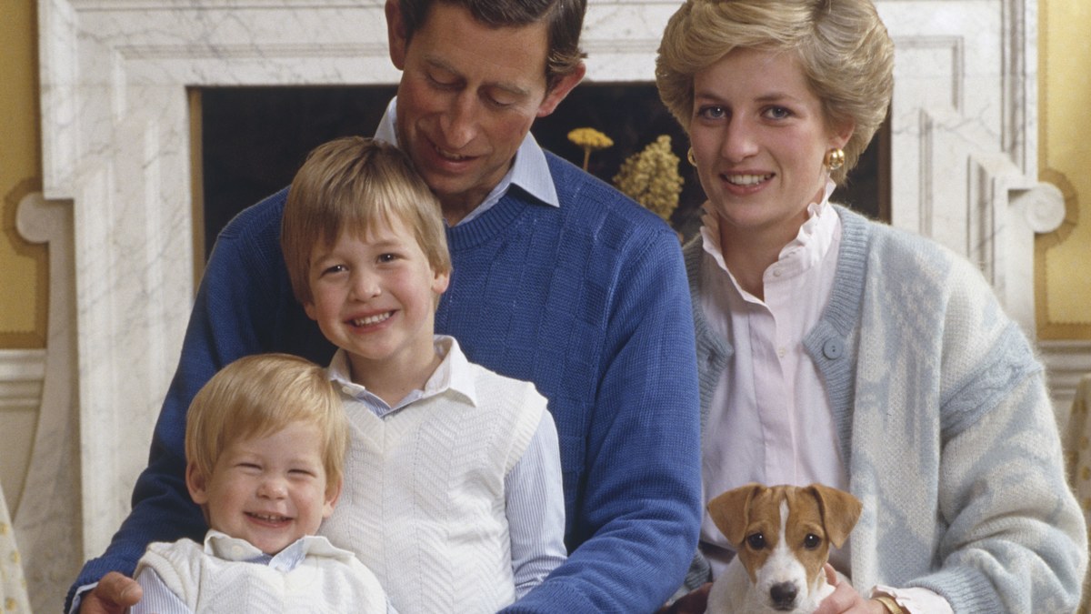 Princess Diana's letters to Violet Collison go to auction revealing ...