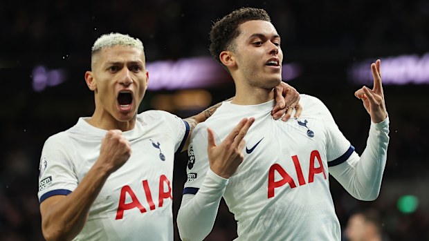 Brennan Johnson of Tottenham Hotspur celebrates with team mate Richarlison after scoring his team's second goal during the Premier League match between Tottenham Hotspur and Brighton & Hove Albion at Tottenham Hotspur Stadium on February 10, 2024 in London, England. (Photo by Richard Pelham/Getty Images)