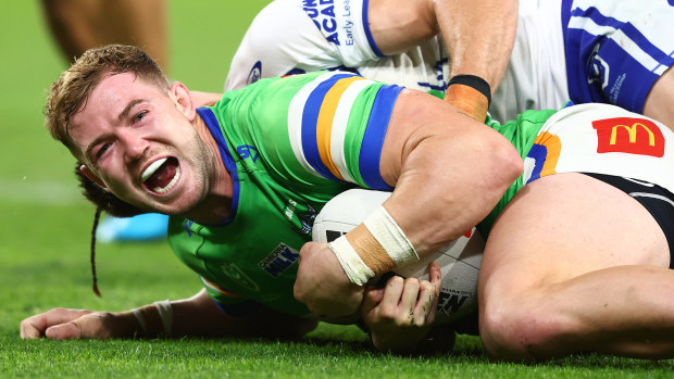 Hudson Young scores a try for the Raiders.