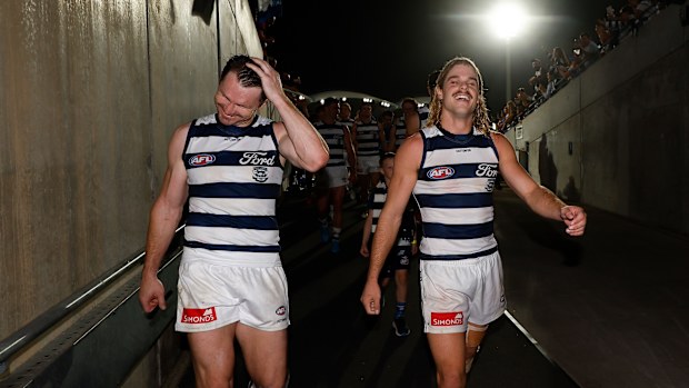Patrick Dangerfield (left) and Bailey Smith of the Cats celebrate during the 2025 AFL Round 05 match between the Adelaide Crows and the Geelong Cats at Adelaide Oval on April 10, 2025 in Adelaide, Australia. (Photo by Michael Willson/AFL Photos via Getty Images)