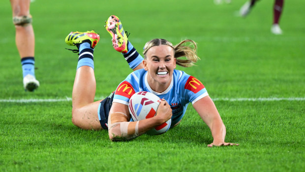 Jaime Chapman ran nearly 80m to score this try for the Sky Blues in the Women's State of Origin series opener.