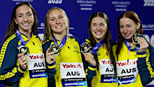 Gold medallists Lani Pallister, Jamie Perkins, Brittany Castelluzzo and Mollie O'Callaghan.