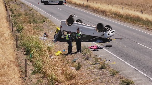 Tarlee: Two killed, six others injured after minivan rollover on remote ...