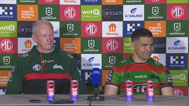 Wayne Bennett e Cody Walker parlano alla conferenza stampa post-partita Rabitohs.