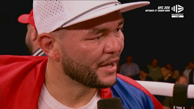 Endry Saavedra was left fuming after judges declared his fight against Cesar Mateo Tapia a draw.
