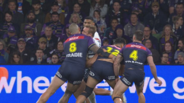 Lindsay Collins is collected high by Nelson Asofa-Solomona.