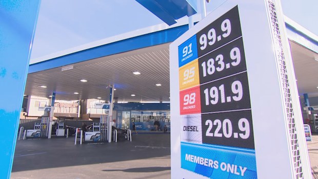 LMCT+ members were offered $1 a litre unleaded, as well as diesel and 98 at wholesale prices.