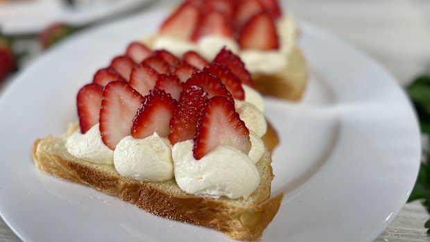 Jane de Graaff's upgraded strawberry jam sandwich