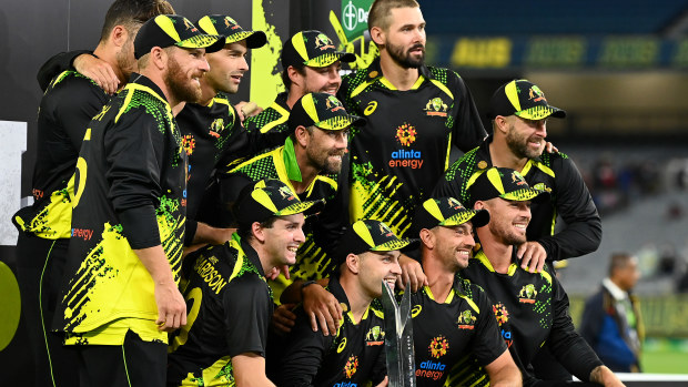 Australia pose with the trophy during game five of the T20 International Series between Australia and Sri Lanka.