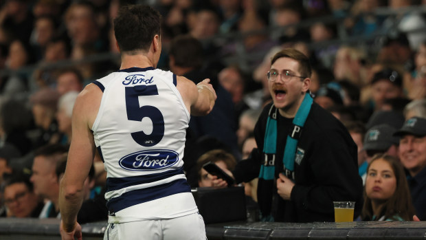 Jeremy Cameron comes face-to-face with a Port fan.