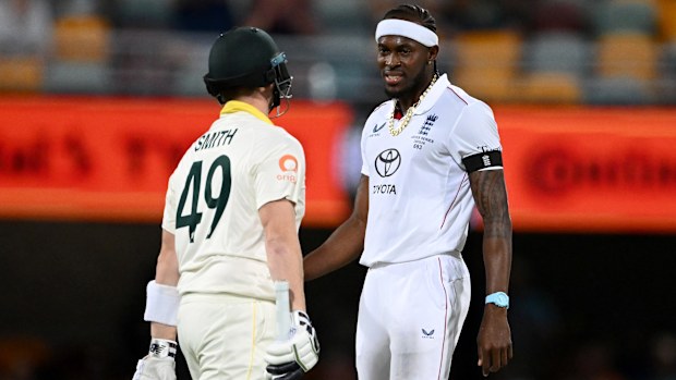 Jofra Archer ve Avustralya kaptanı Steve Smith arasında geçen diyalog