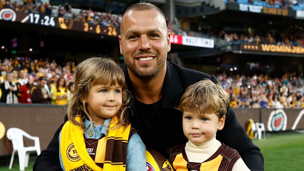 MELBOURNE, AUSTRALIA - APRIL 28: Lance Franklin is seen with daughter Tullulah and son Rocky during the 2024 AFL Round 07 match between the Hawthorn Hawks and the Sydney Swans at the Melbourne Cricket Ground on April 28, 2024 in Melbourne, Australia. (Photo by Michael Willson/AFL Photos via Getty Images)