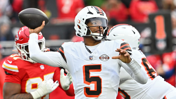 Struggling team makes decision on injured $370m star