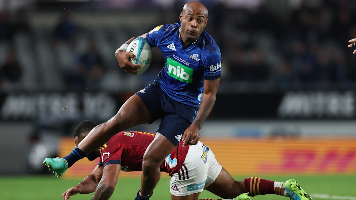 Super Rugby Pacific 2023: Blues struggle past Highlanders in scrappy ...