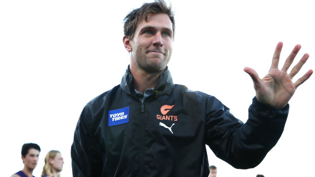 CANBERRA, AUSTRALIA - AUGUST 20: Matt de Boer of the Giants acknowledges the crowd during the round 23 AFL match between the Greater Western Sydney Giants and the Fremantle Dockers at Manuka Oval on August 20, 2022 in Canberra, Australia. (Photo by Jason McCawley/AFL Photos/via Getty Images)